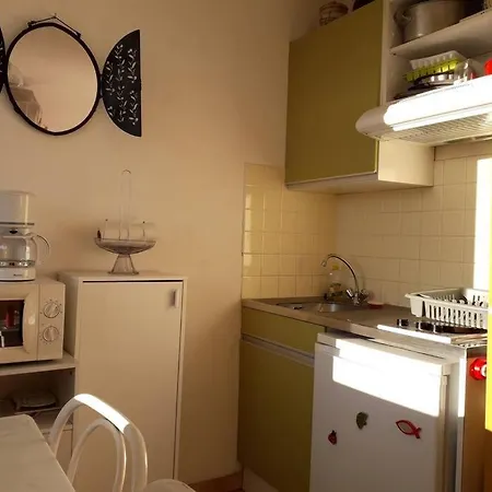 Apartament Studio En Front De - S03256